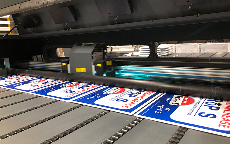 Yard Signs & Magnetic Business Cards Printing | Affordable Custom Marketing